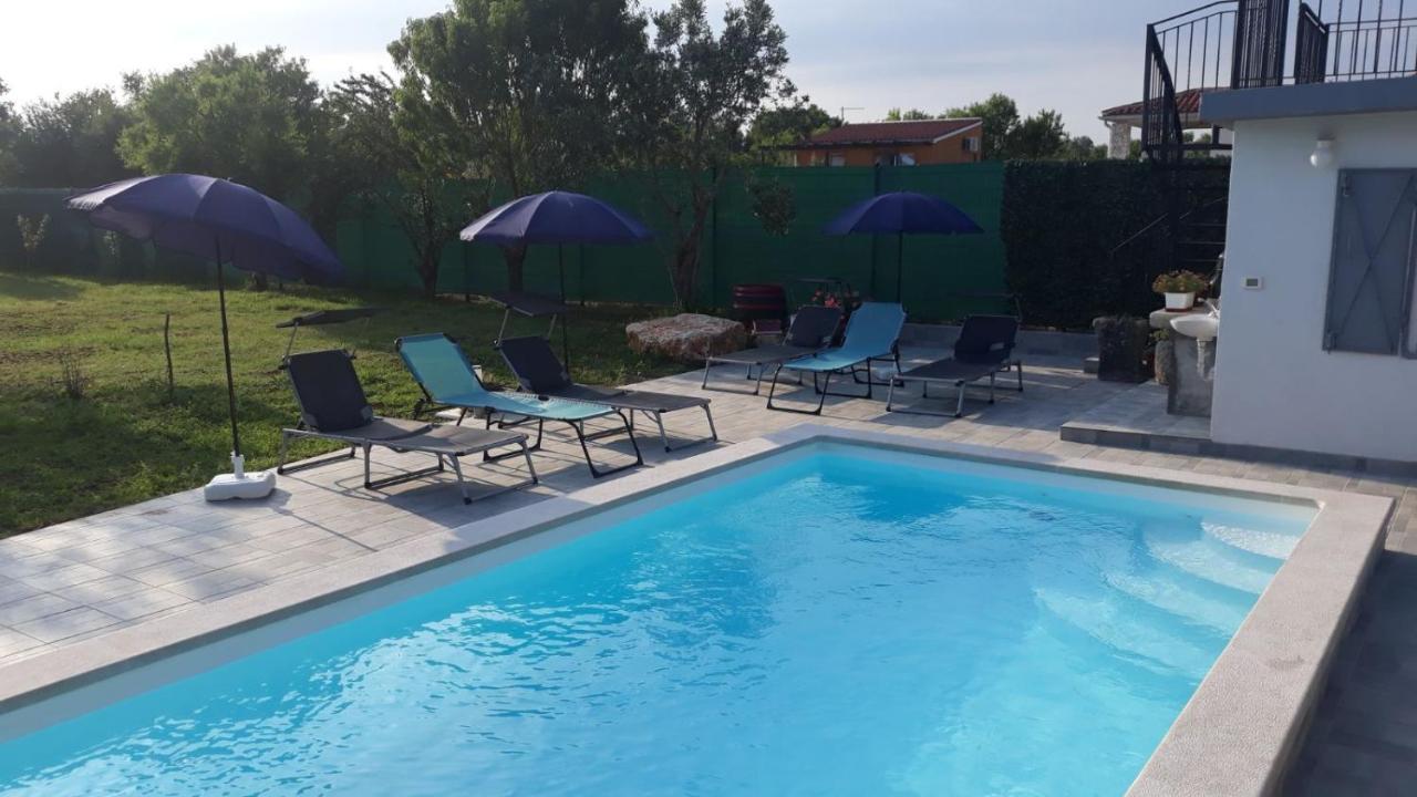 Holiday Home Dioniza Vodnjan Exteriör bild